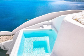 Luxury Santorini Villa Full Moon Villa Outdoor Plunge Pool Sea Caldera View 1 BDR Oia